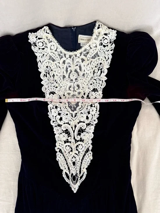 Vintage 1990 Jessica McClintock Blue Velvet Dress | Lace Bib | Tea Length - Picture 7 of 12
